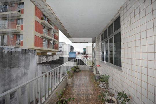 Sala de apartamento à venda com 3 quartos, 105m² em Vila da Penha, Rio de Janeiro