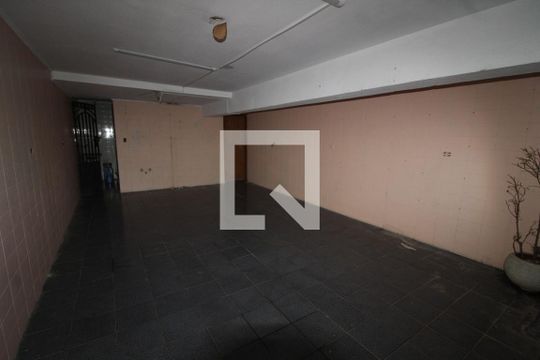Garagem de casa para alugar com 3 quartos, 280m² em Chácara Mafalda, São Paulo