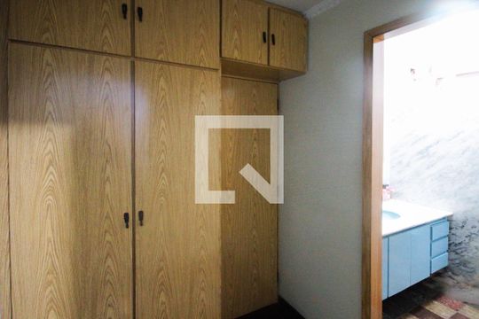 Piso 0 - Dispensa de casa à venda com 4 quartos, 192m² em Vila Natália, São Paulo