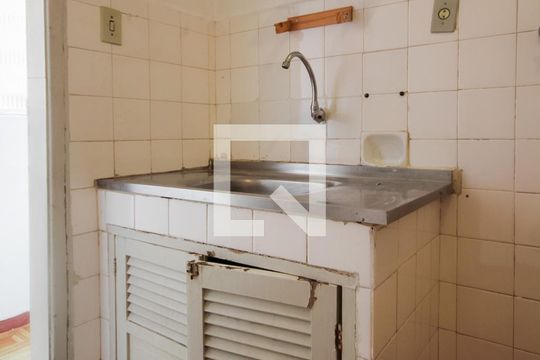 Cozinha de kitnet/studio à venda com 1 quarto, 37m² em Aclimação, São Paulo