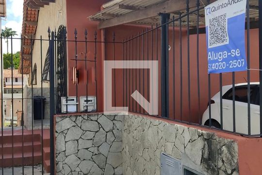 Fachada de casa para alugar com 1 quarto, 70m² em Candeal, Salvador