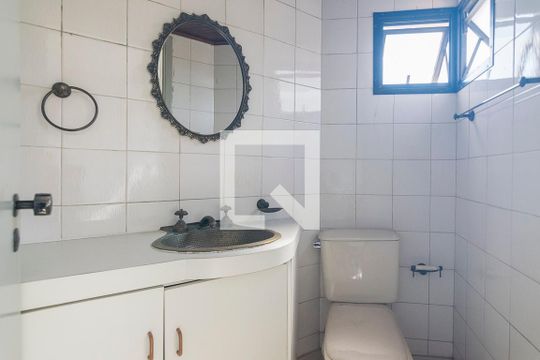 Lavabo de apartamento à venda com 3 quartos, 133m² em Vila Bastos, Santo André