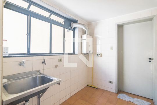 Área de Serviço de apartamento à venda com 3 quartos, 133m² em Vila Bastos, Santo André
