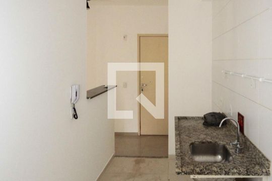 Cozinha de apartamento à venda com 2 quartos, 70m² em Vila Ivone, São Paulo