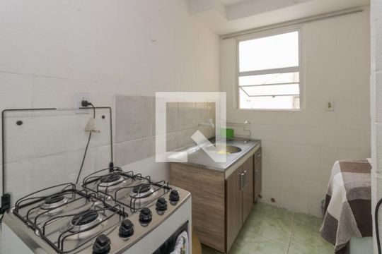 Cozinha e Área de Serviço de apartamento à venda com 2 quartos, 40m² em Mário Quintana, Porto Alegre