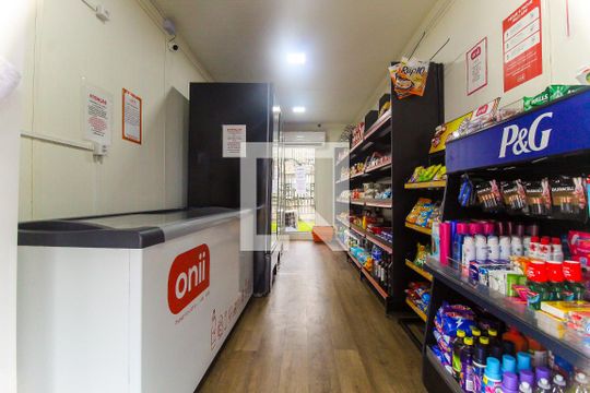 Mini Mercado de apartamento para alugar com 2 quartos, 48m² em Jardim Sao Miguel, Ferraz de Vasconcelos