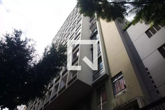Fachada de kitnet/studio para alugar com 1 quarto, 26m² em Bela Vista, São Paulo