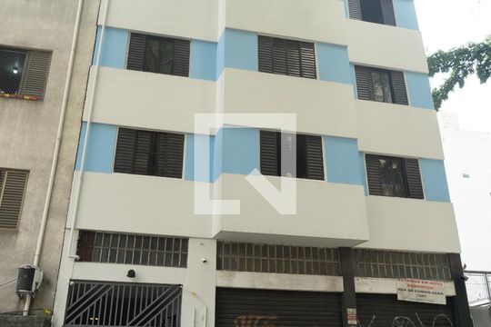 Fachada de kitnet/studio para alugar com 0 quarto, 23m² em Bela Vista, São Paulo