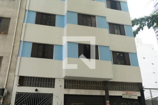 Fachada de kitnet/studio para alugar com 0 quarto, 23m² em Bela Vista, São Paulo