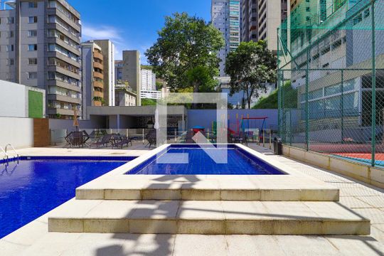 Área comum - Piscina de apartamento para alugar com 4 quartos, 174m² em Sion, Belo Horizonte