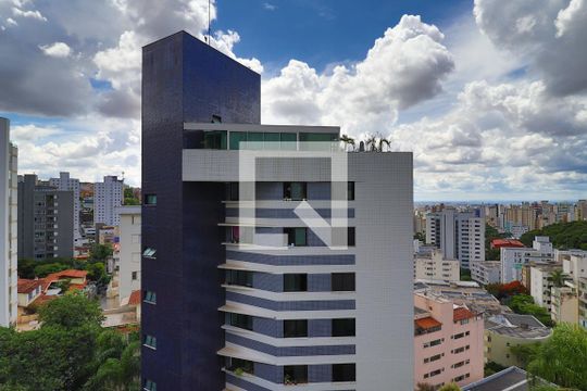 Vista da Sala de apartamento para alugar com 4 quartos, 174m² em Sion, Belo Horizonte