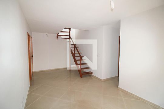 Sala de apartamento para alugar com 4 quartos, 200m² em Tijuca, Rio de Janeiro