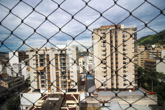 Vista do Quarto 4 de apartamento para alugar com 4 quartos, 200m² em Tijuca, Rio de Janeiro