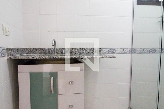 Banheiro da Suíte 2 de apartamento para alugar com 4 quartos, 200m² em Tijuca, Rio de Janeiro