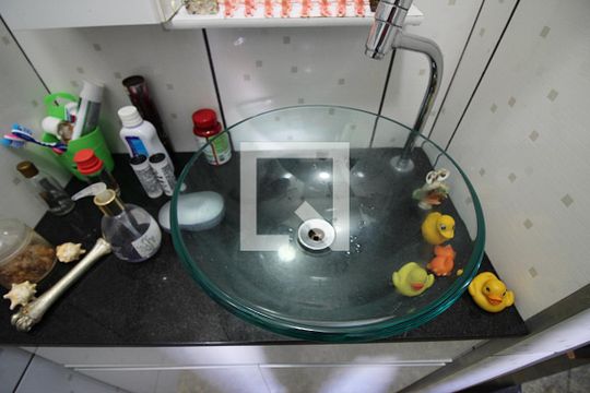 Banheiro Social de apartamento para alugar com 2 quartos, 45m² em Ferrazópolis, São Bernardo do Campo