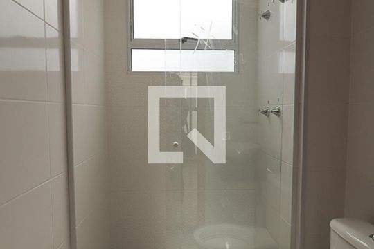 Banheiro de apartamento à venda com 2 quartos, 50m² em Santos Dumont, São Leopoldo