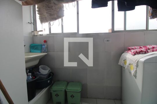 Lavanderia de apartamento à venda com 2 quartos, 75m² em Vila Inglesa, São Paulo