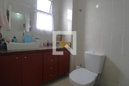 Banheiro de apartamento à venda com 2 quartos, 75m² em Vila Inglesa, São Paulo