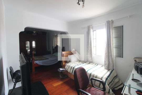 Suíte 2 de casa à venda com 4 quartos, 220m² em Vila do Castelo, São Paulo