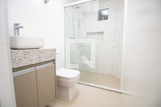 Banheiro de apartamento para alugar com 3 quartos, 90m² em Planalto Paulista, São Paulo