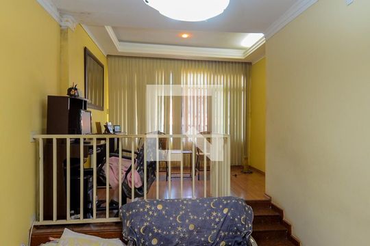 Sala de casa à venda com 3 quartos, 113m² em Jardim Sao Roberto, Guarulhos