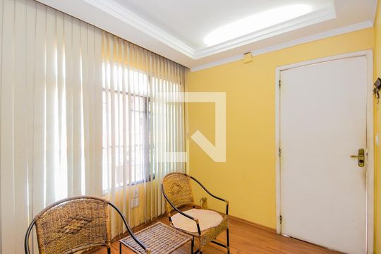 Sala de casa à venda com 3 quartos, 113m² em Jardim Sao Roberto, Guarulhos