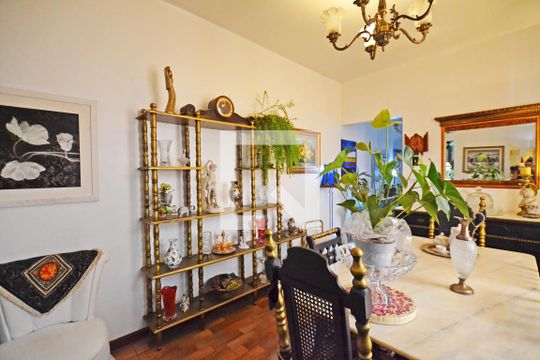 Sala de apartamento à venda com 1 quarto, 90m² em Menino Deus, Porto Alegre