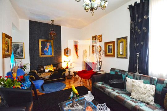 Sala de apartamento à venda com 1 quarto, 90m² em Menino Deus, Porto Alegre