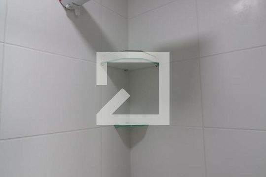 Banheiro- chuveiro  de apartamento para alugar com 1 quarto, 19m² em Brás, São Paulo