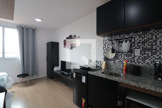 Sala e Cozinha  de apartamento para alugar com 1 quarto, 19m² em Brás, São Paulo