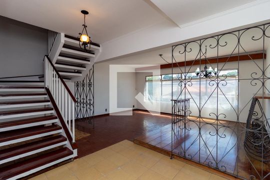 Casa à venda com 3 quartos, 209m² em Vila Prudente, São Paulo
