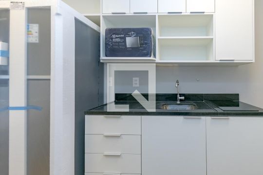 Cozinha de kitnet/studio para alugar com 1 quarto, 25m² em Brooklin Paulista, São Paulo