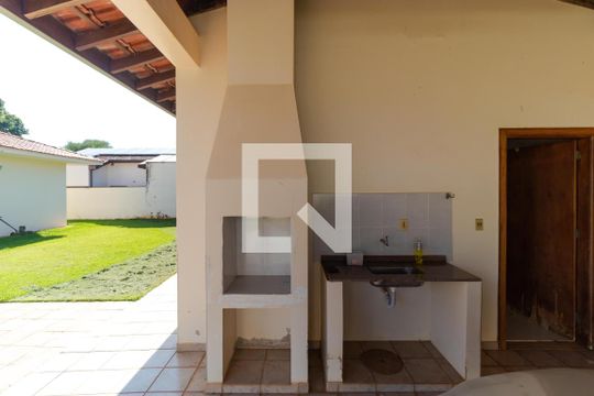 Churrasqueira de casa à venda com 6 quartos, 464m² em Jardim do Sol, Campinas