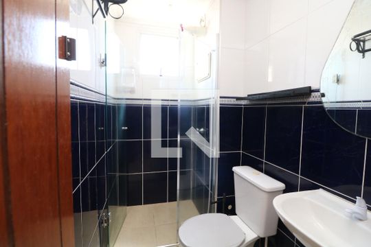 Banheiro de apartamento à venda com 2 quartos, 49m² em Jardim Vila Formosa, São Paulo