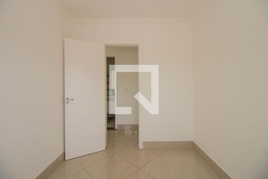 Quarto 1 de apartamento à venda com 2 quartos, 62m² em Sarandi, Porto Alegre