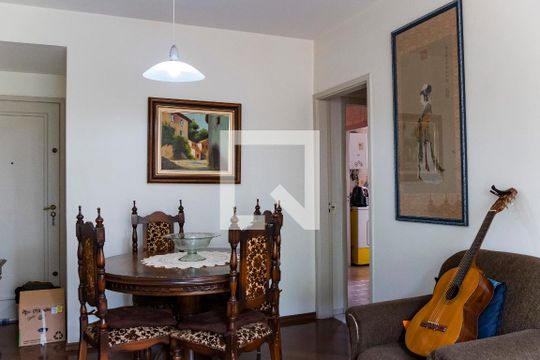 Sala de apartamento à venda com 2 quartos, 90m² em Vila América, Santo André