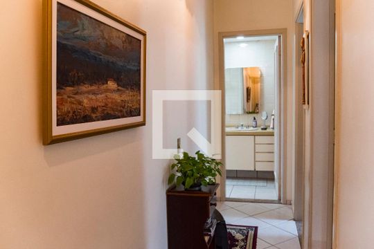 Corredor de apartamento à venda com 2 quartos, 90m² em Vila América, Santo André