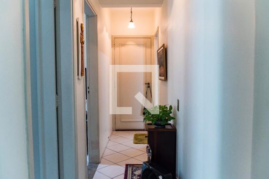 Corredor de apartamento à venda com 2 quartos, 90m² em Vila América, Santo André