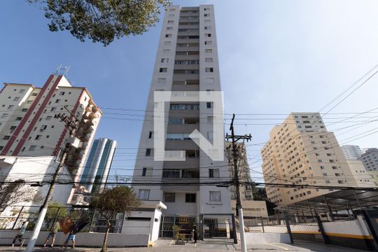 Fachada do Condomínio de apartamento para alugar com 1 quarto, 47m² em Santana, São Paulo