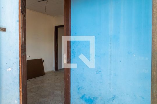 Entrada de casa à venda com 1 quarto, 60m² em Vila Nova, Porto Alegre