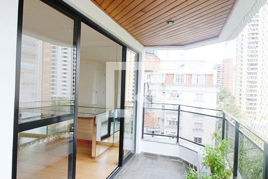 Varanda da Sala de apartamento para alugar com 3 quartos, 124m² em Real Parque, São Paulo