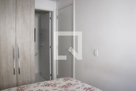 Quarto de apartamento à venda com 1 quarto, 28m² em Vila Penteado, São Paulo