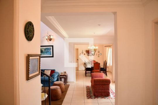 Sala de casa de condomínio para alugar com 3 quartos, 315m² em Horizontal Park, Cotia
