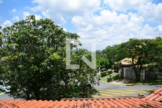 Vista da Suite 1  de casa de condomínio para alugar com 3 quartos, 315m² em Horizontal Park, Cotia