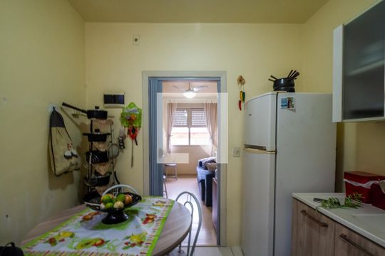 Cozinha e Área de Serviço de apartamento para alugar com 2 quartos, 59m² em Camaquã, Porto Alegre