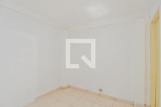 Quarto de casa à venda com 2 quartos, 45m² em Vila Rosalia, Guarulhos