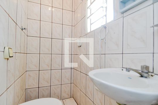 Banheiro de casa à venda com 2 quartos, 45m² em Vila Rosalia, Guarulhos