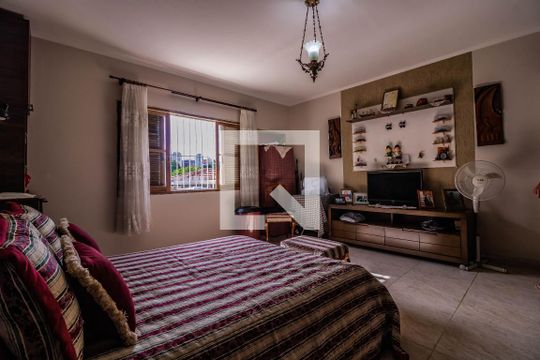 Quarto 1 de casa à venda com 2 quartos, 146m² em Vila Guarani (zona Sul), São Paulo