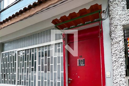 Fachada de kitnet/studio para alugar com 1 quarto, 35m² em Vila Olímpia, São Paulo