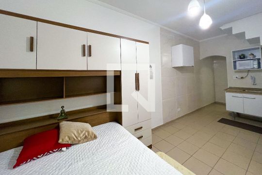 Kitnet/Studio para alugar com 1 quarto, 35m² em Vila Olímpia, São Paulo